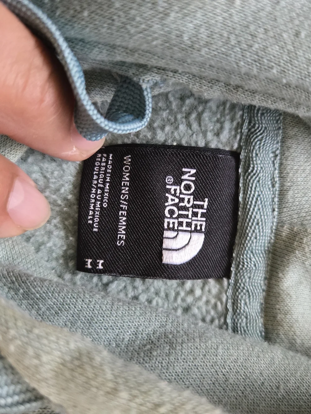 The North Face Men’s Sage Green Logo Hoodie0786